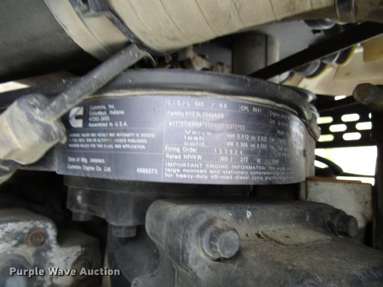 image for item DD3749 2010 Miller Atlas 3654 sprayer