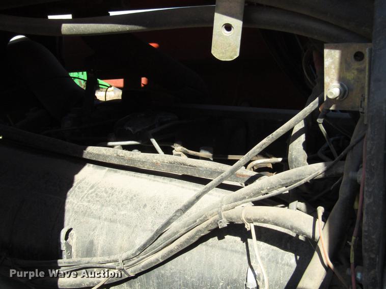 image for item DD3752 1993 AGCO Allis 7600 MFWD tractor