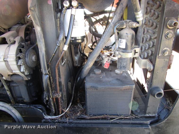 image for item DD3752 1993 AGCO Allis 7600 MFWD tractor