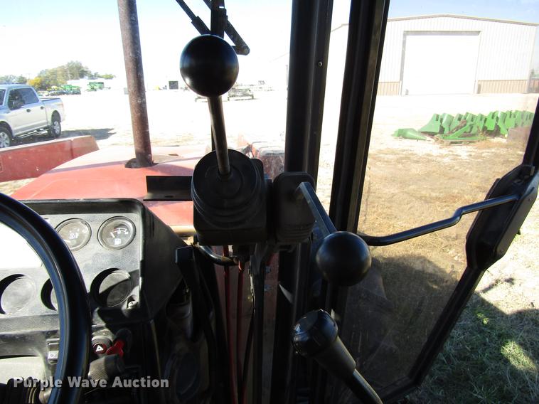 image for item DD3752 1993 AGCO Allis 7600 MFWD tractor