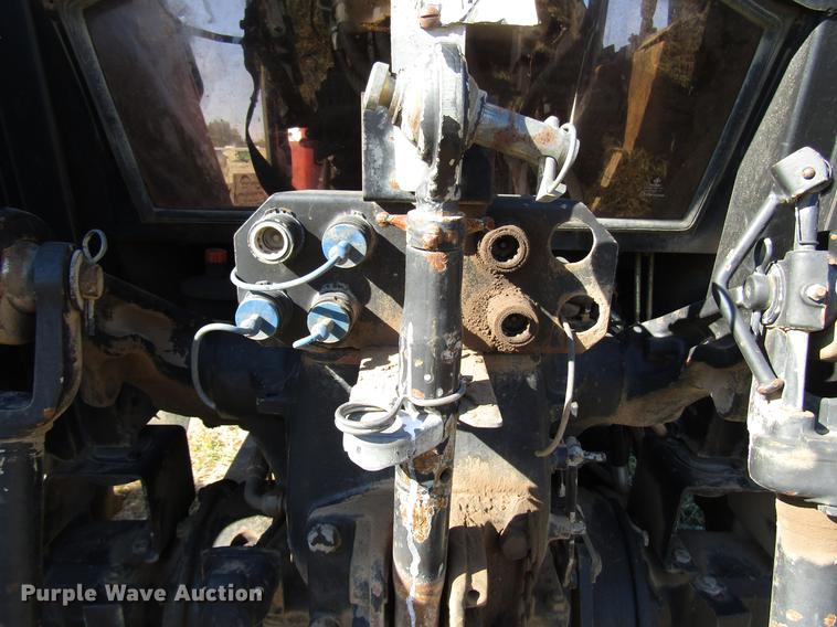 image for item DD3752 1993 AGCO Allis 7600 MFWD tractor