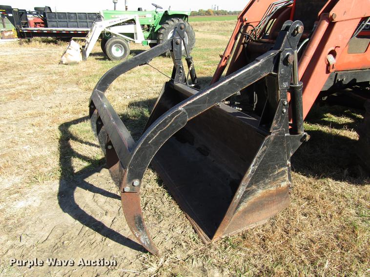 image for item DD3752 1993 AGCO Allis 7600 MFWD tractor