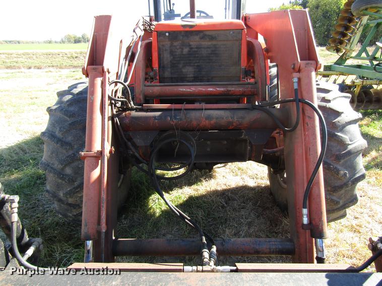 image for item DD3752 1993 AGCO Allis 7600 MFWD tractor