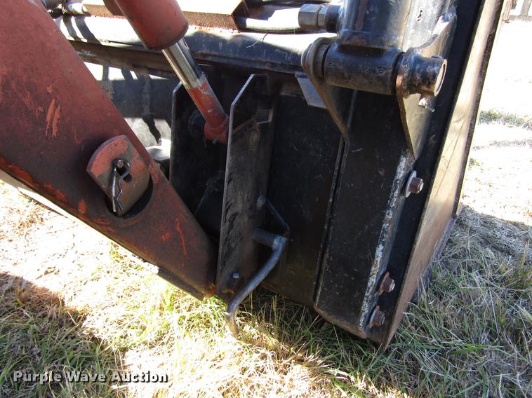 image for item DD3752 1993 AGCO Allis 7600 MFWD tractor