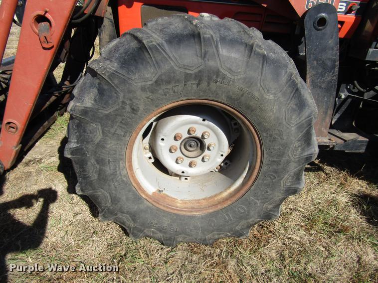 image for item DD3752 1993 AGCO Allis 7600 MFWD tractor