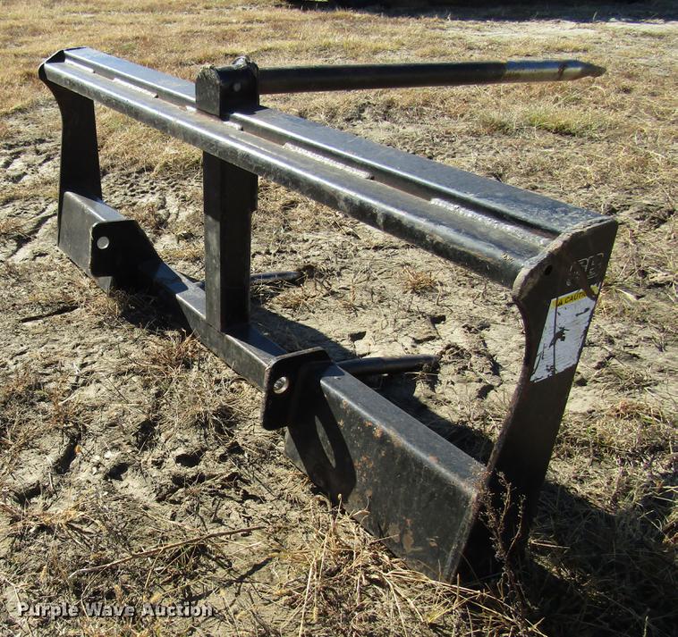 image for item DD3752 1993 AGCO Allis 7600 MFWD tractor