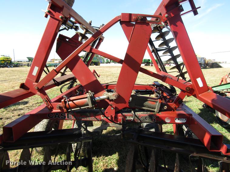 Case IH 496 off-set disk in Abilene, KS | Item DD3756 sold | Purple Wave