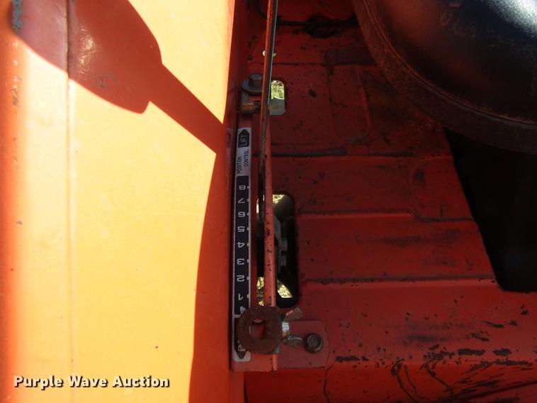 image for item DD3760 Kubota L2250 tractor