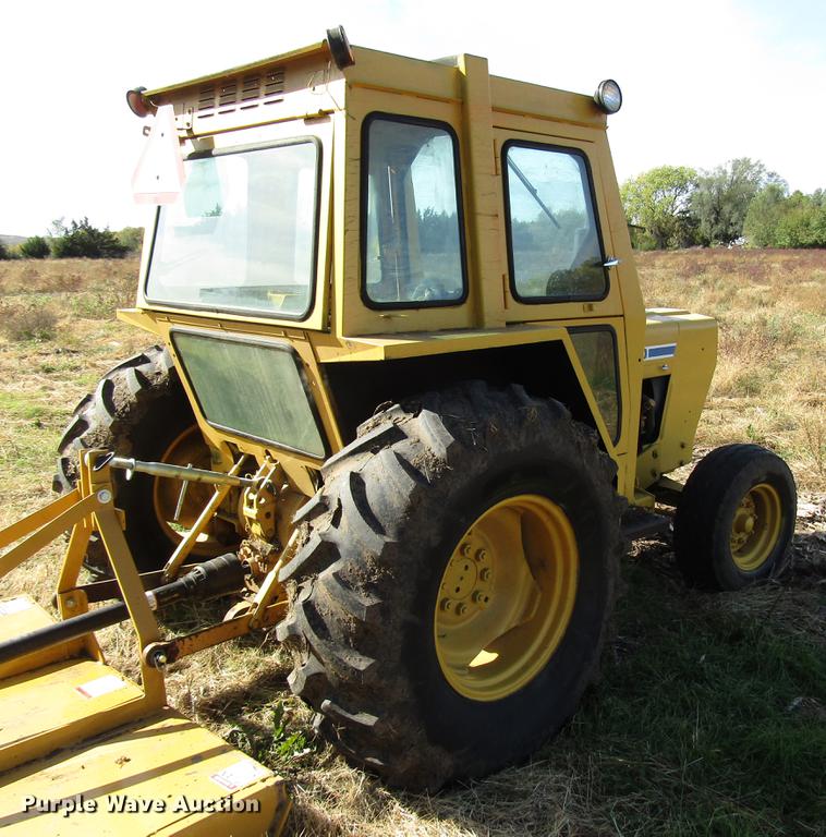 image for item DD3763 1984 Ford 545A tractor