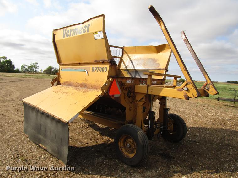 image for item DD4354 Vermeer BP7000 bale processor