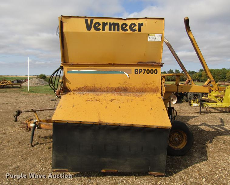 image for item DD4354 Vermeer BP7000 bale processor