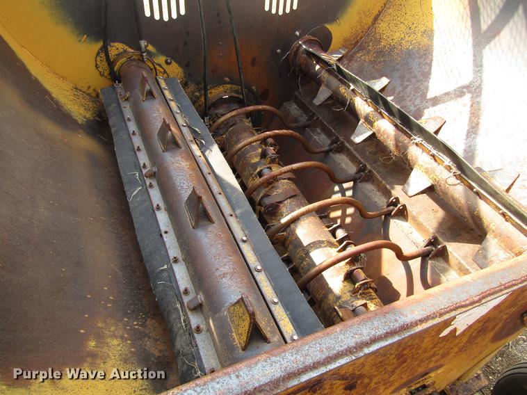 image for item DD4354 Vermeer BP7000 bale processor