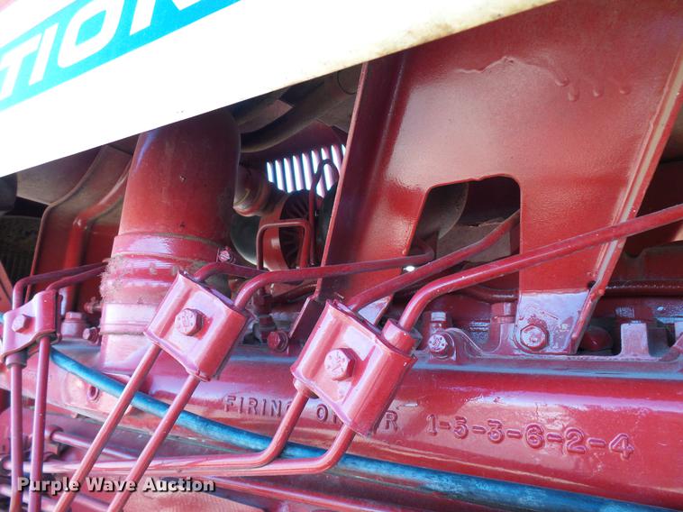 image for item DD5969 1973 International 1066 Turbo tractor