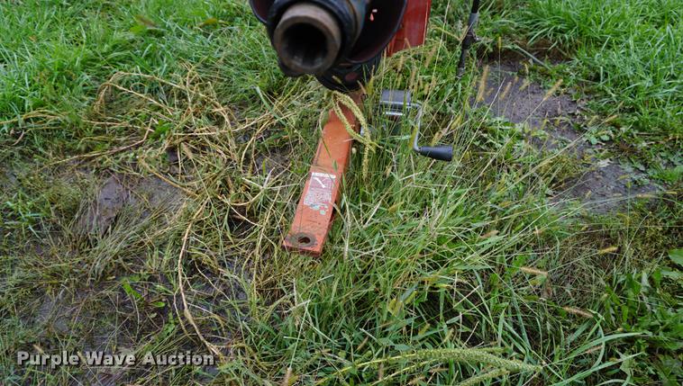 image for item DD6646 Westfield 100-61 grain auger