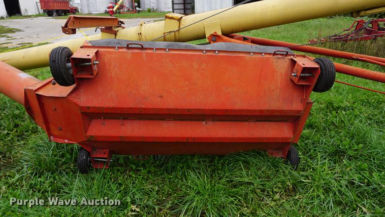 image for item DD6646 Westfield 100-61 grain auger