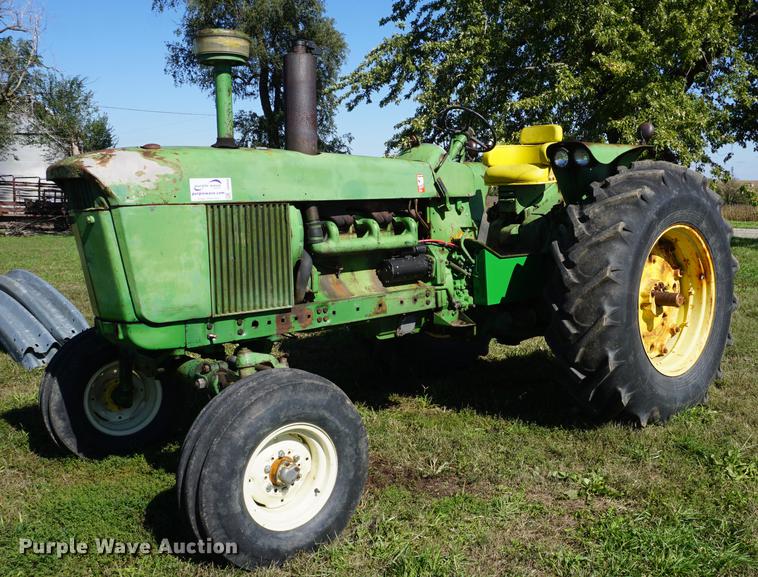 image for item DD6649 1965 John Deere 4020 tractor