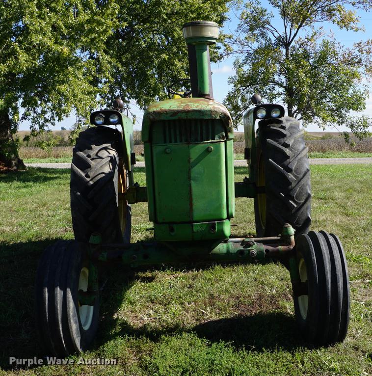 image for item DD6649 1965 John Deere 4020 tractor