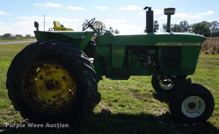 image for item DD6649 1965 John Deere 4020 tractor