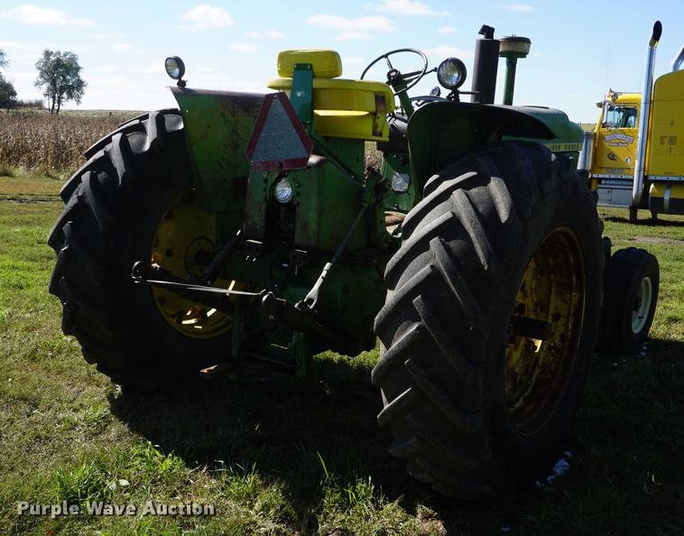 image for item DD6649 1965 John Deere 4020 tractor