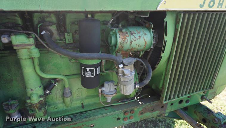 image for item DD6649 1965 John Deere 4020 tractor