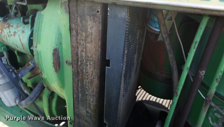 image for item DD6649 1965 John Deere 4020 tractor