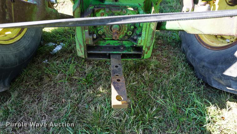 image for item DD6649 1965 John Deere 4020 tractor