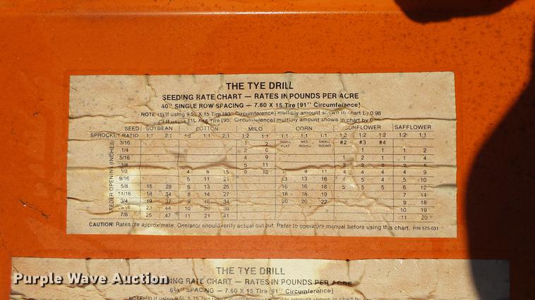image for item DE4926 Tye grain drill