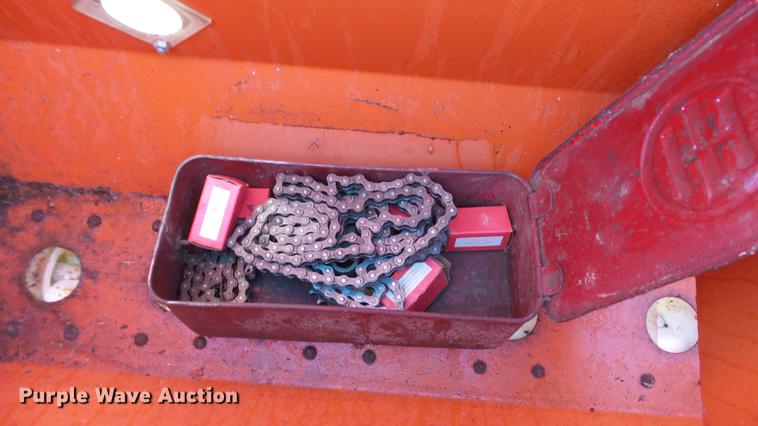 image for item DE4926 Tye grain drill