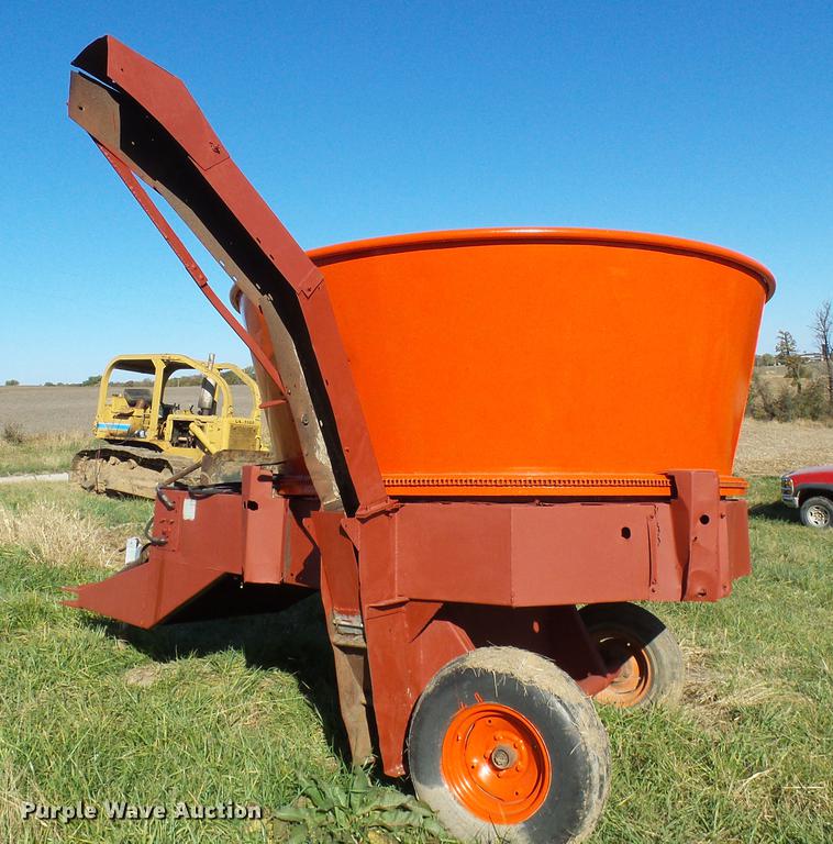 image for item DE5306 HFE bale processor