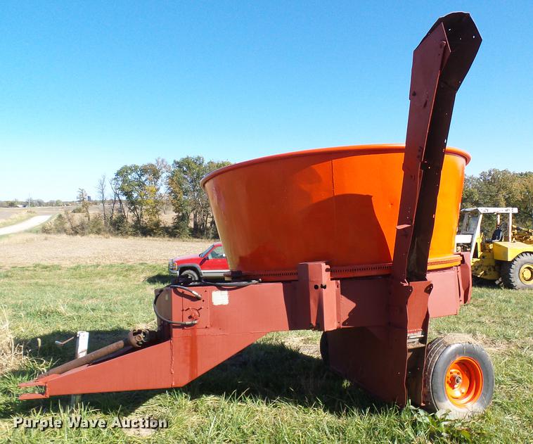 image for item DE5306 HFE bale processor