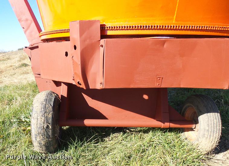 image for item DE5306 HFE bale processor