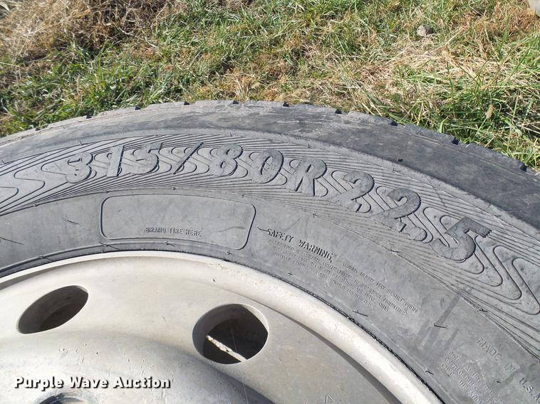 image for item DE5307 (2) General 315/80R22.5 tires and wheels