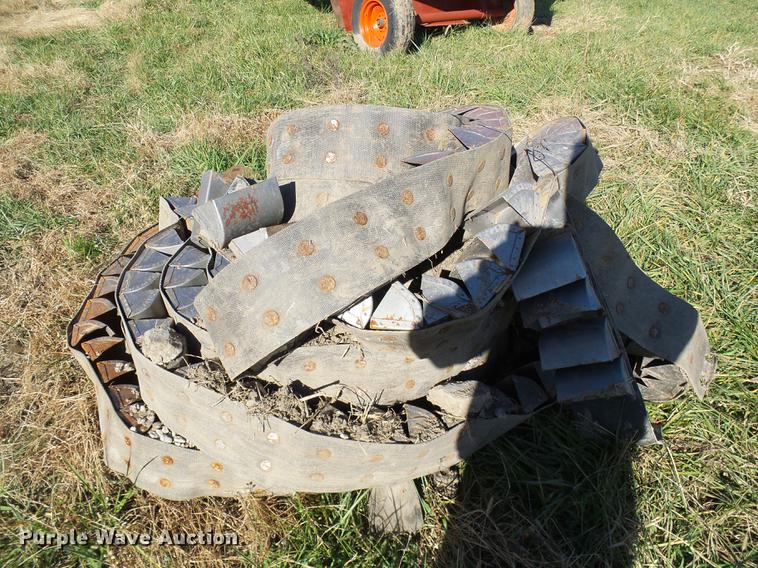 image for item DE5308 Grain leg cups and belt