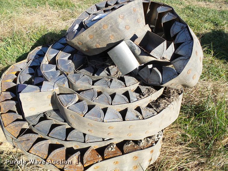 image for item DE5308 Grain leg cups and belt