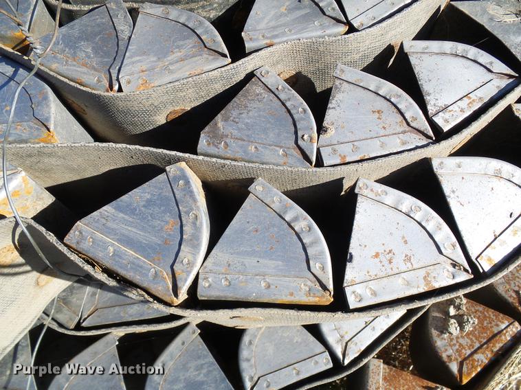 image for item DE5308 Grain leg cups and belt