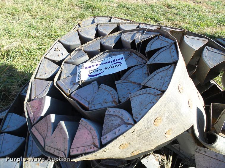 image for item DE5308 Grain leg cups and belt