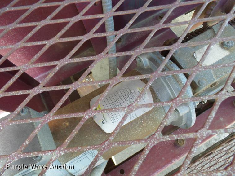 image for item DE5312 M-C Farm Equipment 570 continuous grain dryer