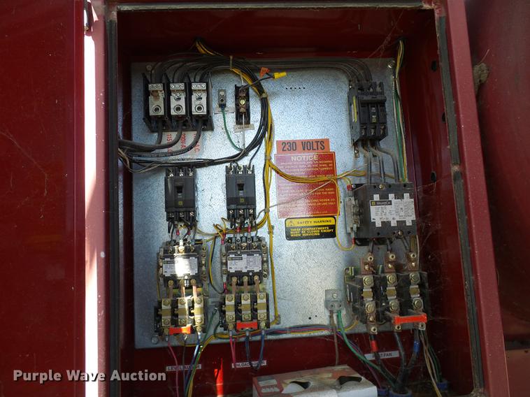 image for item DE5312 M-C Farm Equipment 570 continuous grain dryer