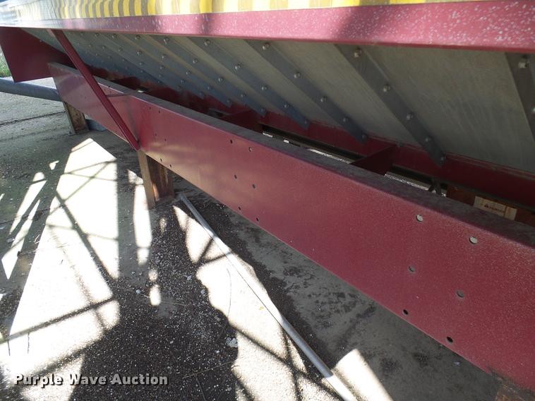 image for item DE5312 M-C Farm Equipment 570 continuous grain dryer