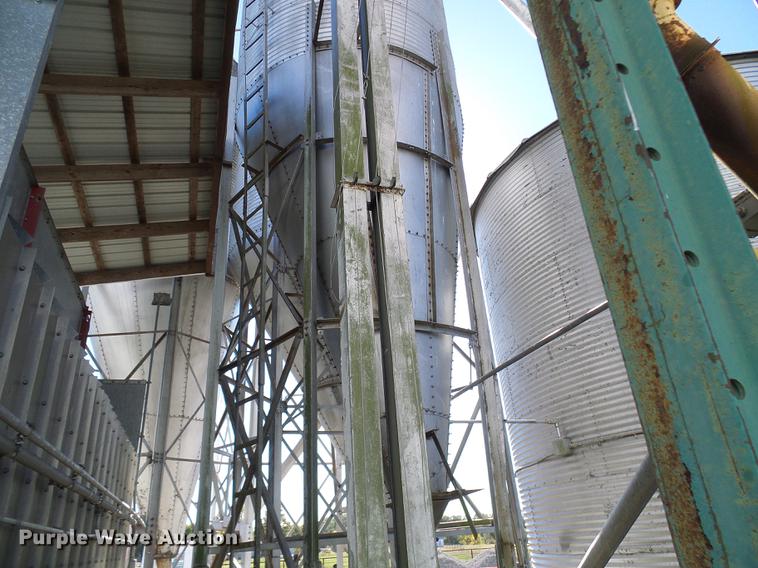 image for item DE5316 Grain leg