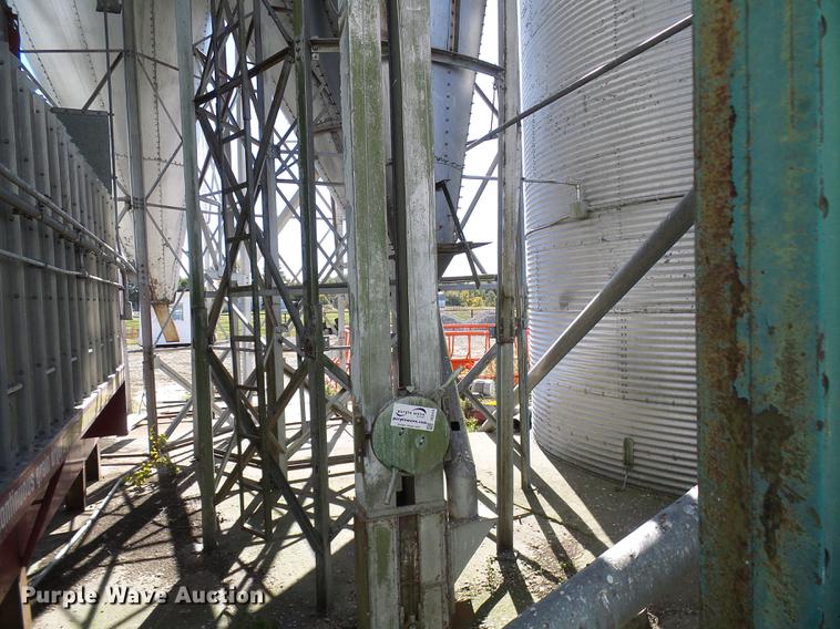 image for item DE5316 Grain leg