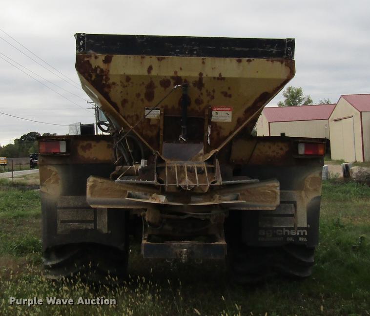 image for item DE5862 1996 Ag-Chem TerraGator 1844 applicator