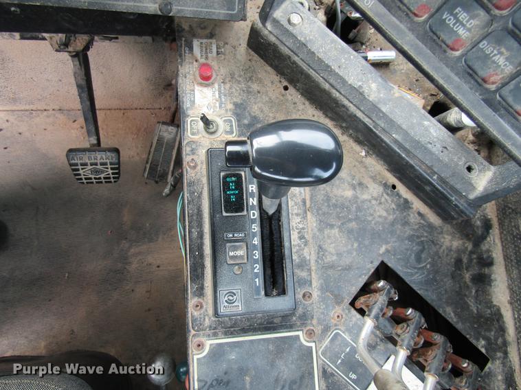 image for item DE5862 1996 Ag-Chem TerraGator 1844 applicator