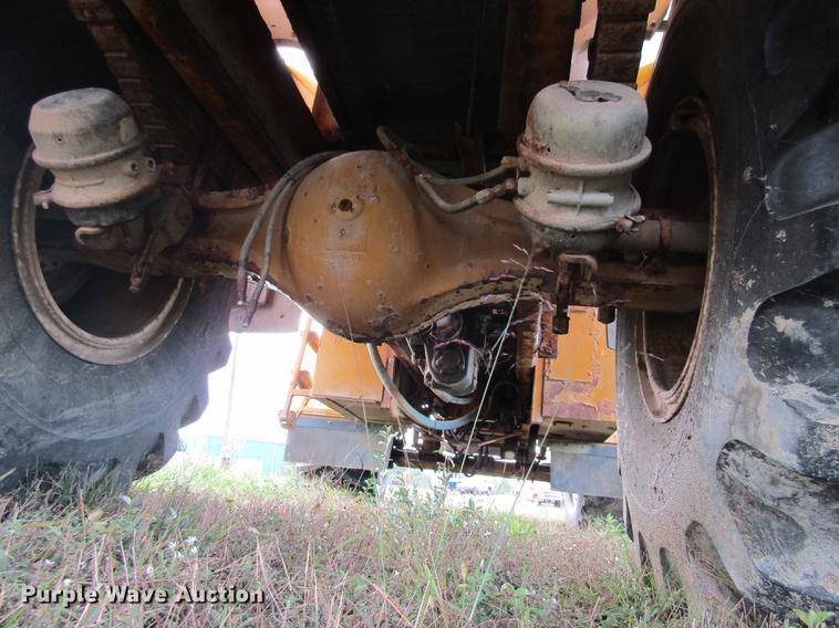 image for item DE5862 1996 Ag-Chem TerraGator 1844 applicator