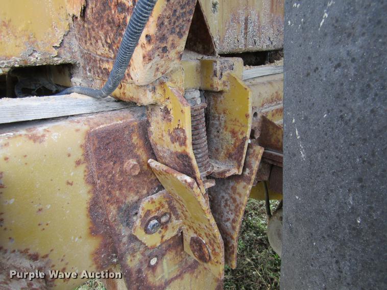 image for item DE5862 1996 Ag-Chem TerraGator 1844 applicator