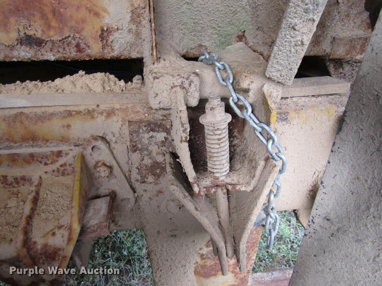 image for item DE5862 1996 Ag-Chem TerraGator 1844 applicator