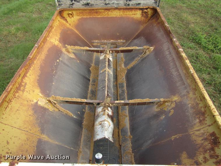 image for item DE5862 1996 Ag-Chem TerraGator 1844 applicator