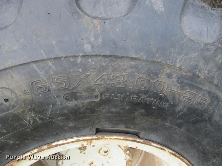 image for item DE5862 1996 Ag-Chem TerraGator 1844 applicator