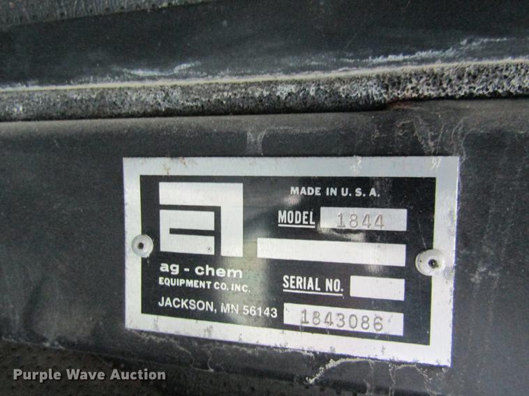 image for item DE5862 1996 Ag-Chem TerraGator 1844 applicator