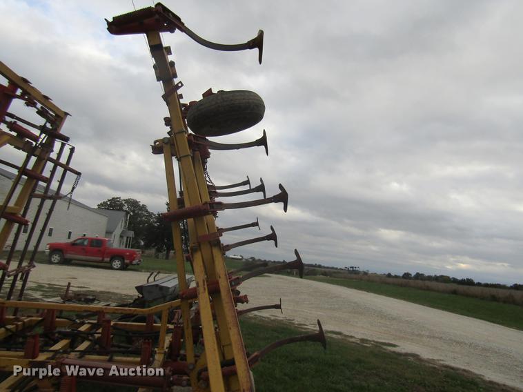 image for item DE5878 Kent 6327 field cultivator